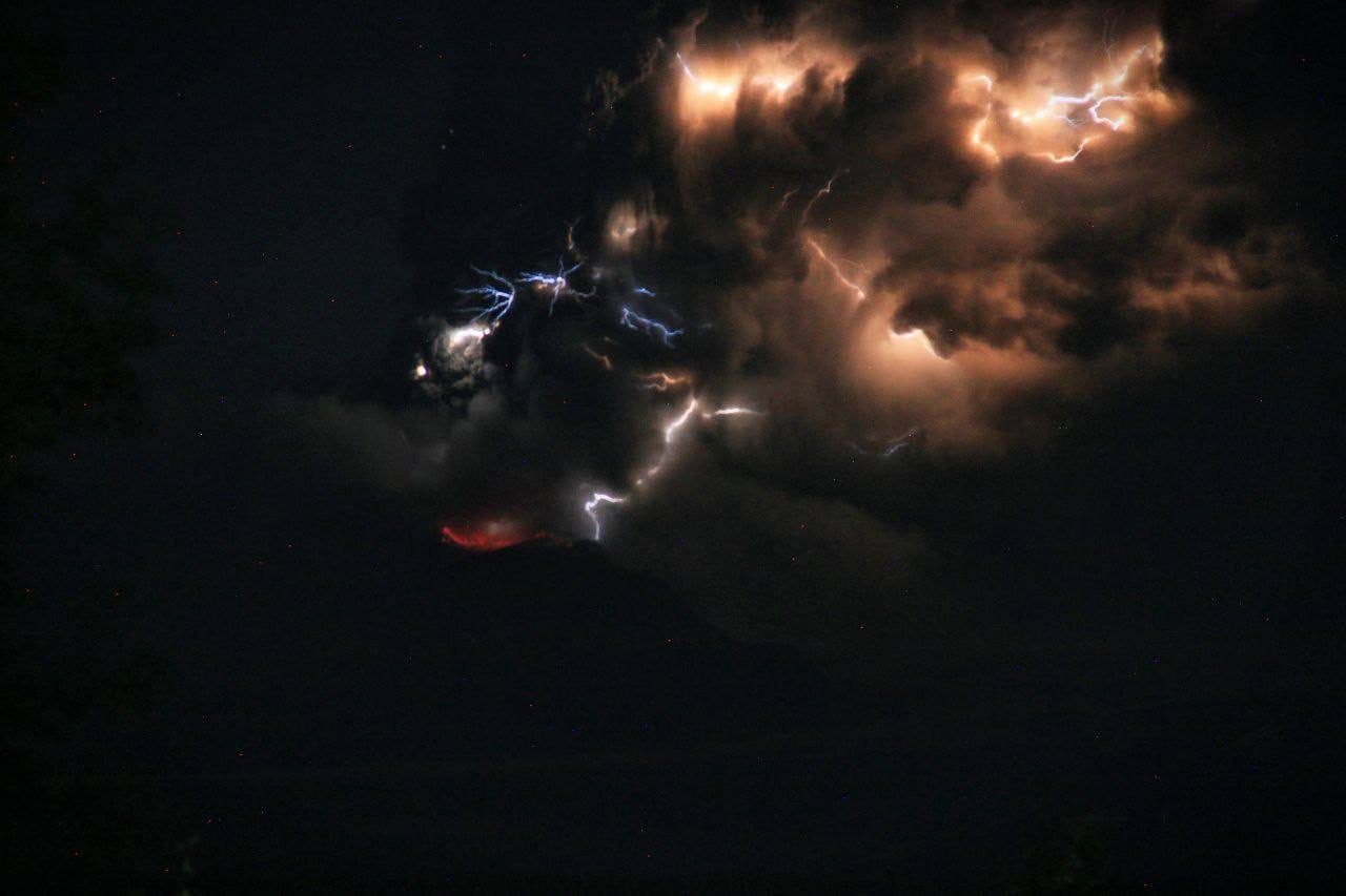 Nakon jakog zemljotresa, u Rusiji eruptirao i vulkan