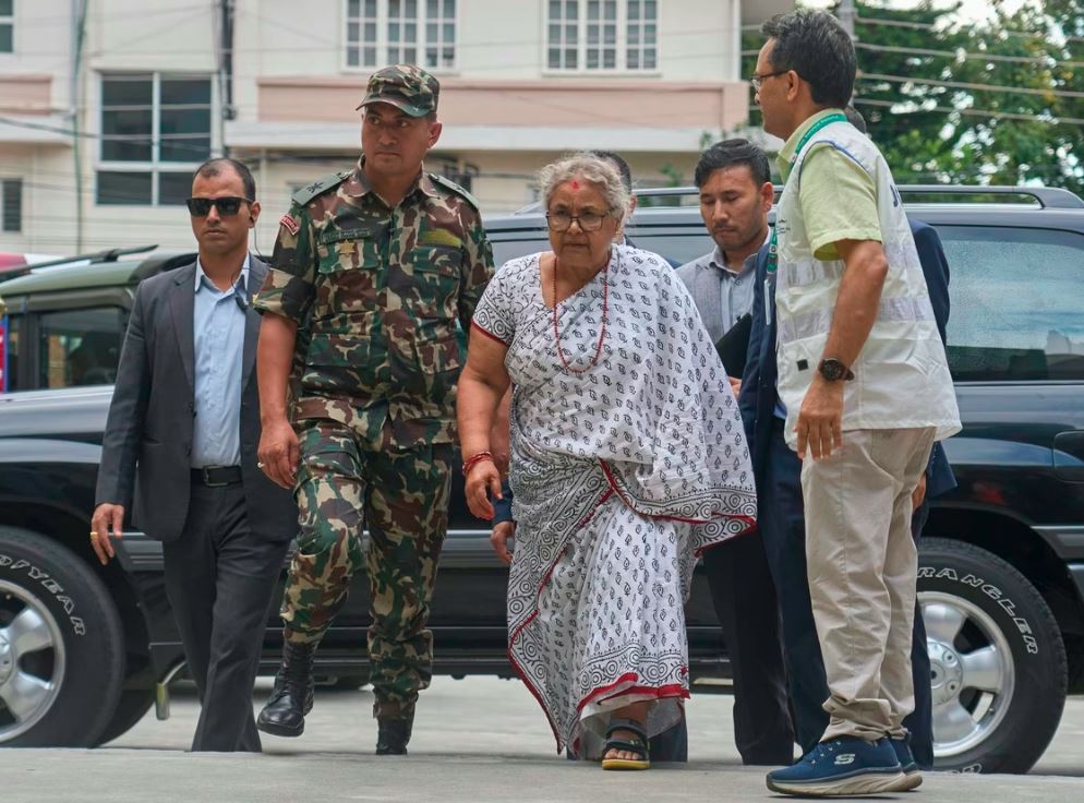 Nakon krvavih nereda Nepal dobio prvu ženu premijerku