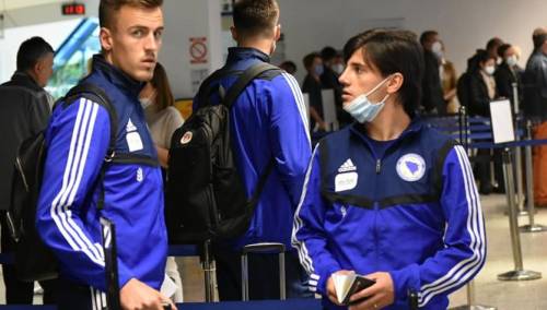 Nakon pet i po sati leta: Zmajevi doputovali u Kazahstan