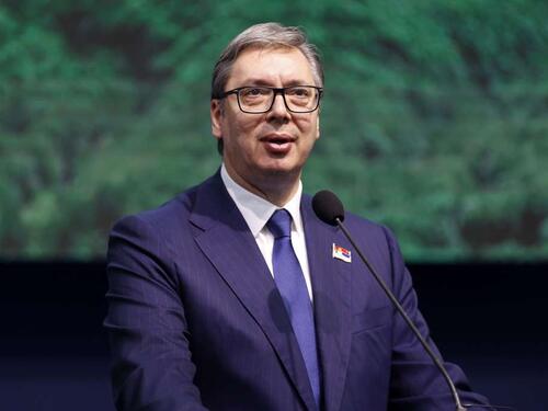 Nakon naoružavanja, Vučić najavio obavezni vojni rok