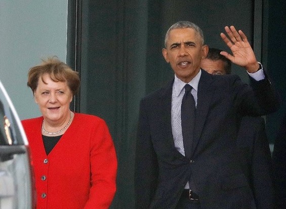Nakon niza godina: Merkel i Obama ponovo se susreli na predstavljanju njenih memoara