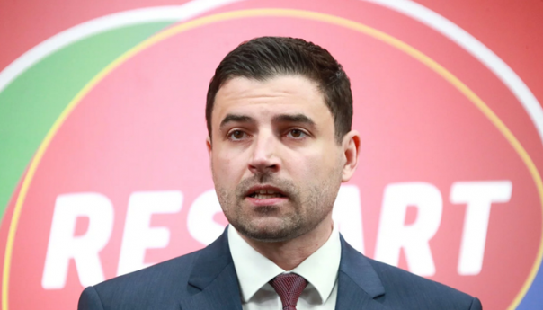 Nakon potopa Restarta, stižu pozivi za ostavku Bernardića