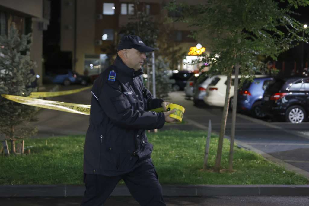 Nakon ranjavanja dva muškarca raspisana potjernica za napadačem