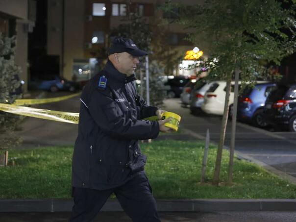 Nakon ranjavanja dva muškarca raspisana potjernica za napadačem