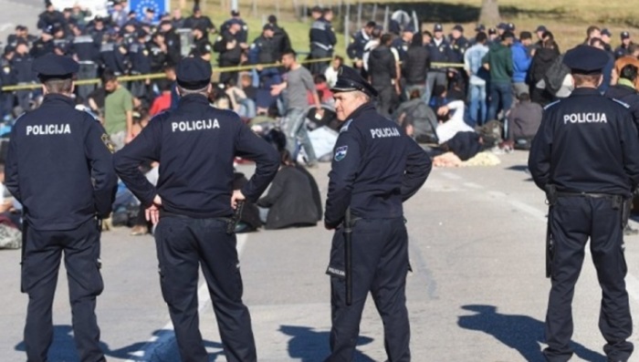 Nakon sinoćnjeg pokušaja ubistva, u toku kolegij MUP-a USK