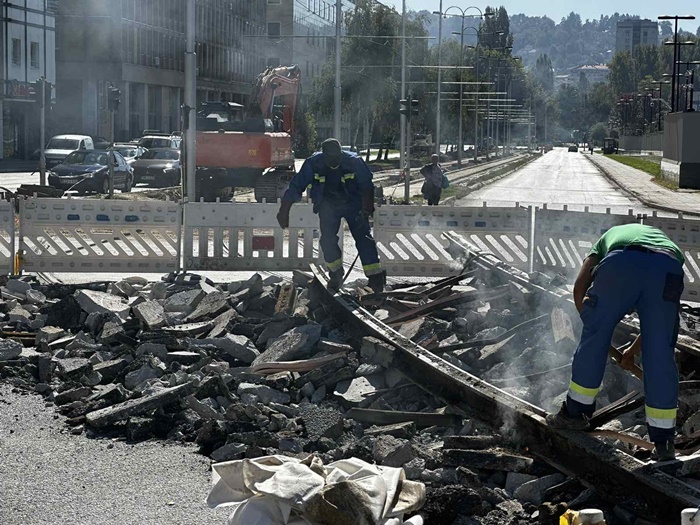 Nakon što su radovi izazvali kolaps u Sarajevu, policija reguliše saobraćaj