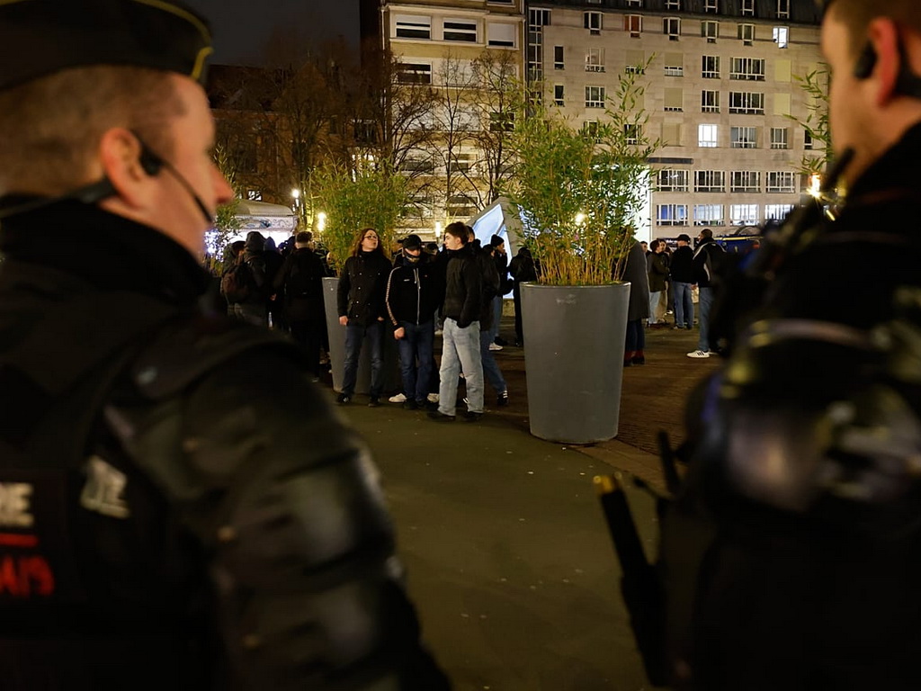 Nakon ubistva u Lyonu, vlasti najavile raspuštanje tri desne i jedne lijeve organizacije