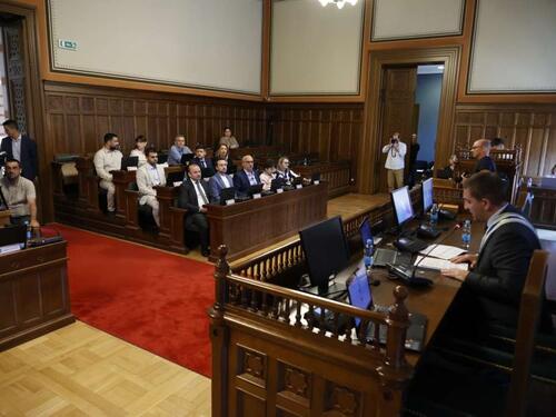 Nakon višemjesečnog zastoja: Gradsko vijeće Sarajeva danas bira gradonačelnika