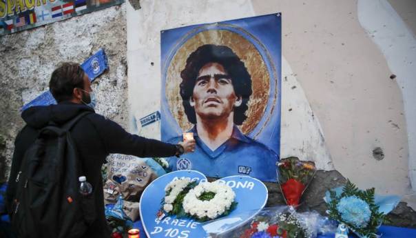 Naložen pretres kuće ličnog ljekara Maradone