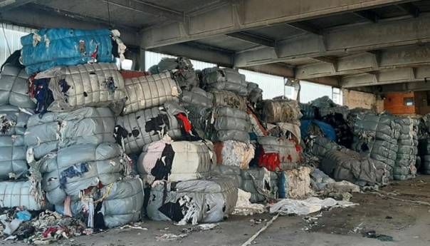 Naloženo da se otpad iz Drvara i Bosanskog Grahova odmah ukloni