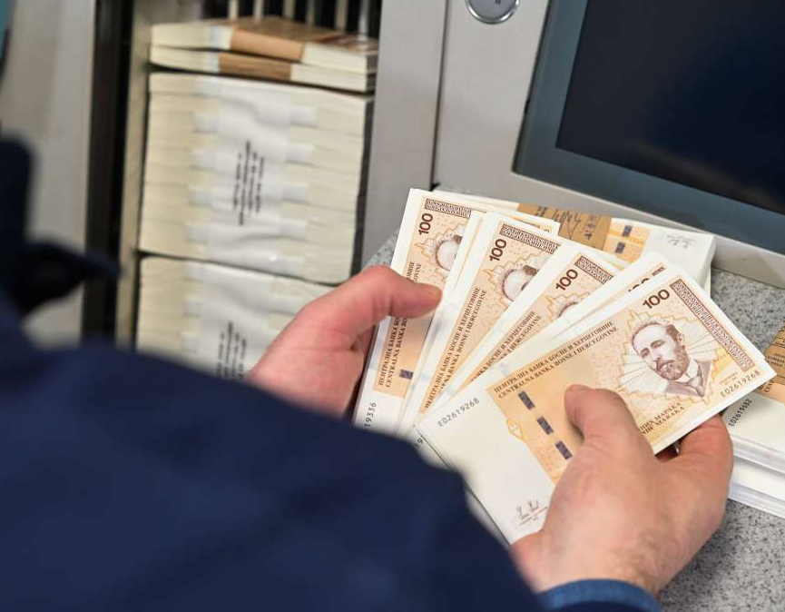 Nalozi za isplatu invalidnina za maj 2026. upućeni