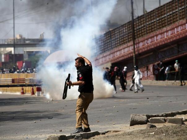 Nemiri u Karachiju, najmanje šest mrtvih