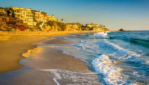 Na kalifornijsku plažu donio oružje i više od 1.200 metaka