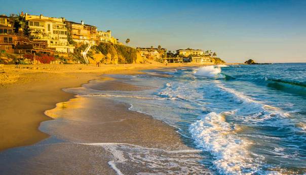 Na kalifornijsku plažu donio oružje i više od 1.200 metaka