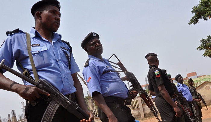 Naoružani napadači oteli najmanje 60 ljudi u Nigeriji