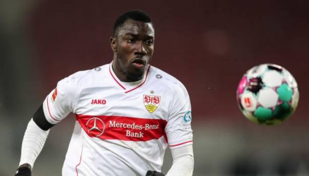 Napadač Stuttgarta igrao pod lažnim imenom i godinu je stariji nego što su u klubu mislili