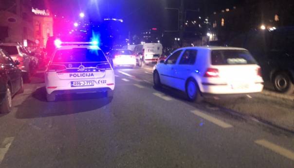 Napao patrolu u Sarajevu i oštetio im službeno vozilo