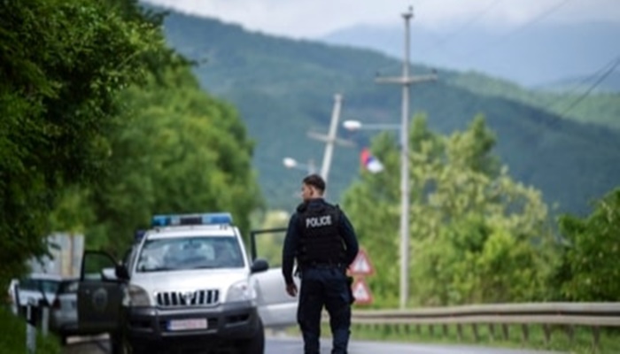 Napeto na sjeveru Kosova, ranjen policajac