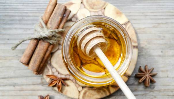 Napitak od dva sastojka: Ubrzava metabolizam i pomaže u gubitku kilograma