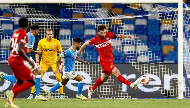 Napoli doživio neočekivan poraz, Olympiakos deklasirao Fener
