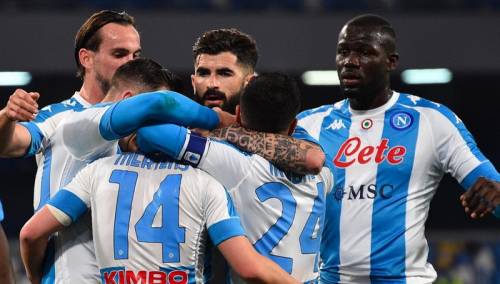 Napoli napunio mrežu Lazija i ostao u trci za Ligu prvaka