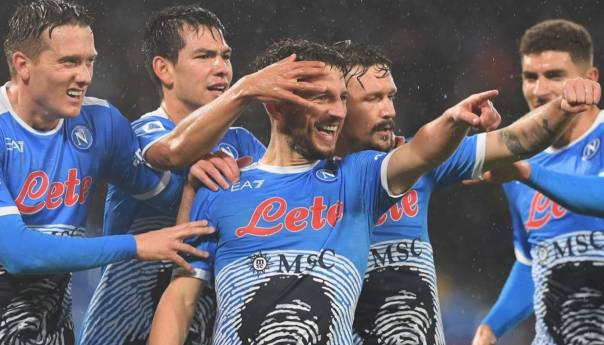 Napoli "pregazio" Lazio