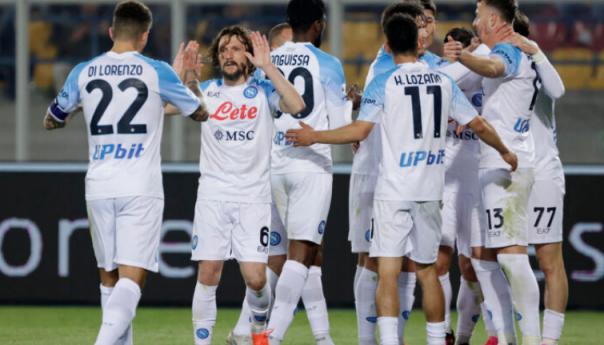 Napoli savladao Lecce, titula je nadomak