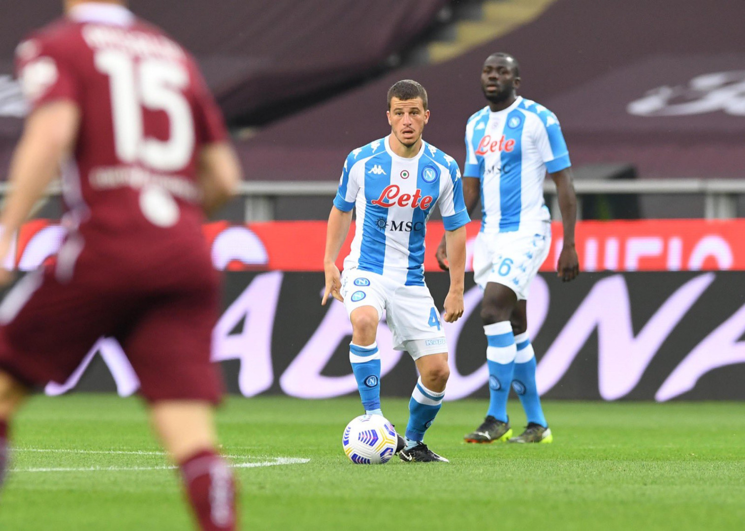 Napoli slavio u Torinu, Juventus ispao iz Top 4