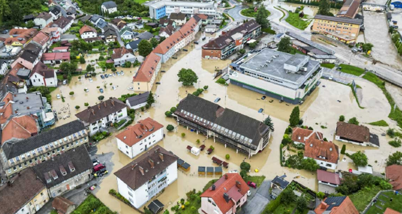 Izdato narandžasto upozorenje za nadolazeću oluju u Sloveniji