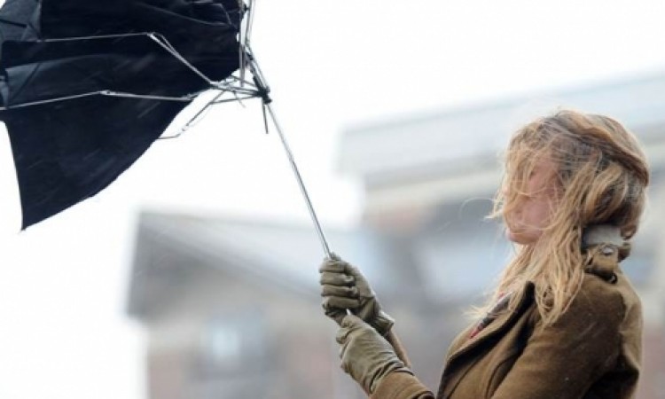 Narandžasto upozorenje zbog jakog udara vjetra