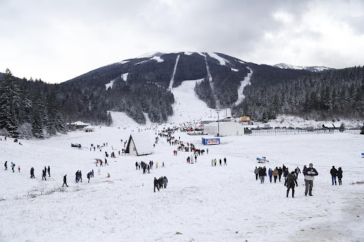 Naredne sedmice oblačno vrijeme s kišom, na planinama sa snijegom