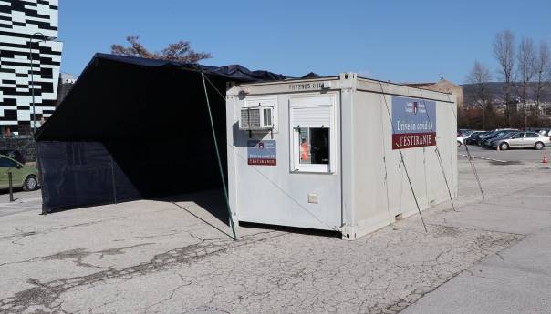Naredne sedmice otvorenje i drugog centra za COVID-19 drive-in testiranje