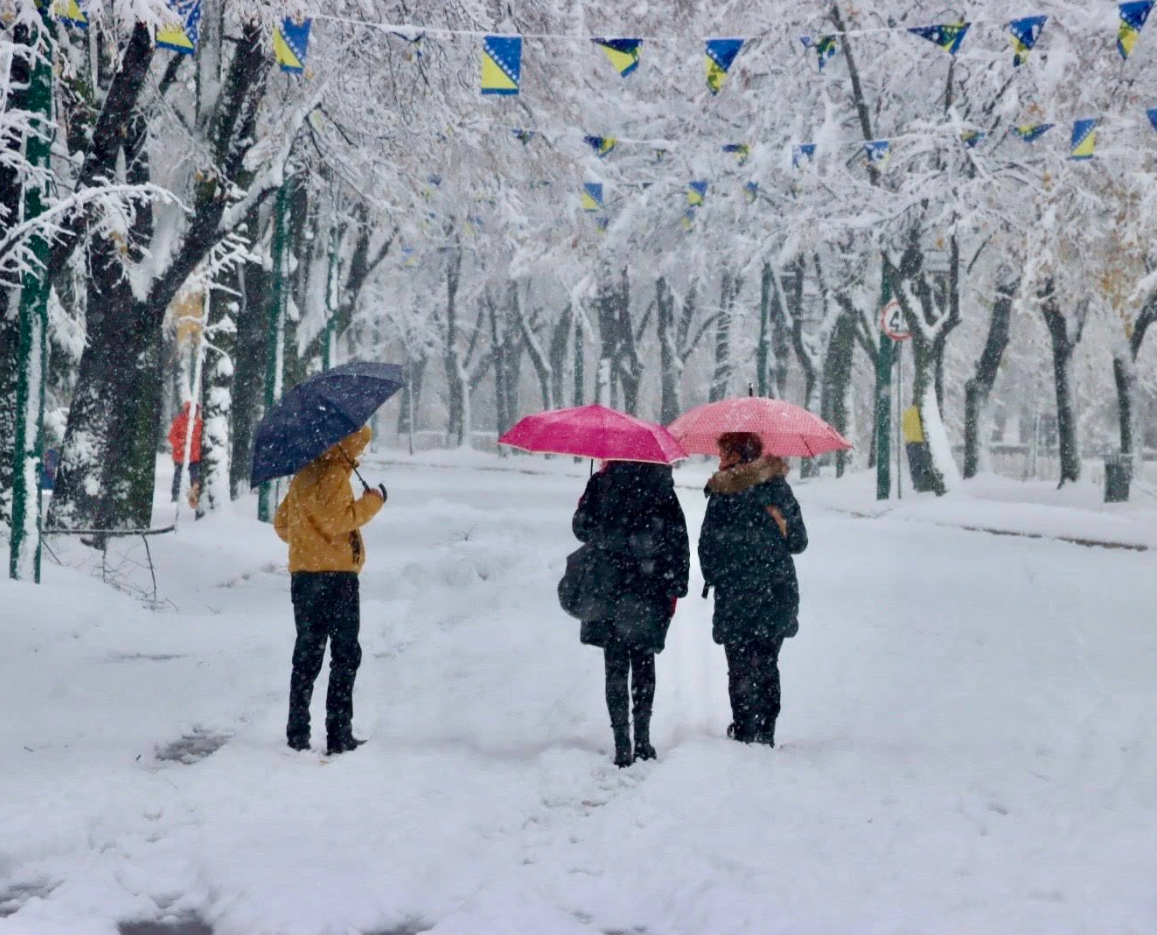 Narednih dana oblačno s kišom, u četvrtak slab snijeg