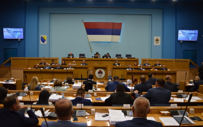 Narodna skupština primila ostavke ministara Dogana i Kabića
