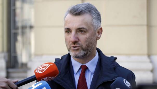 Naša stranka neće dati alibi nijednoj vladajućoj stranci