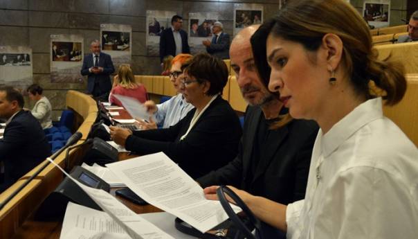 Naša stranka: Vlada FBiH spržila 233 miliona KM u nepostojećem Bloku 7