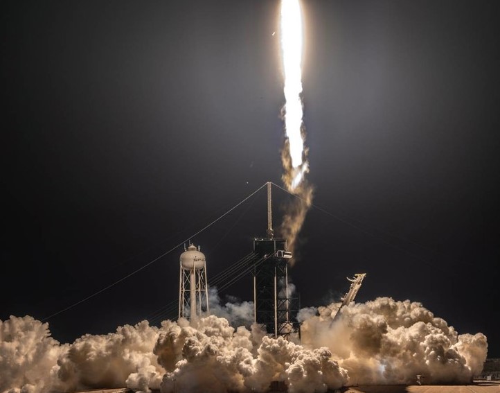NASA upozorava: Dijelovi Muskove rakete bi mogli pogoditi Mjesec