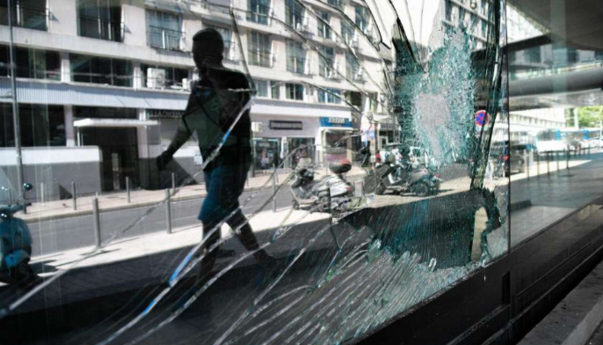 Nasilje u Francuskoj jenjavalo je šeste noći nemira