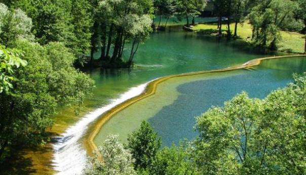 Nastavak radova na zaštiti korita rijeke Plive