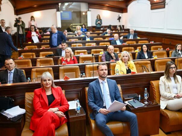 Nastavak sjednice Skupštine grada Banja Luka, odbornici većine ne vjeruju u podatke o broju radnika