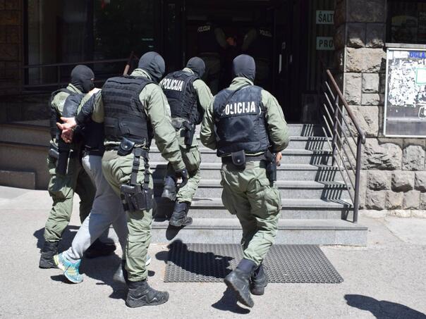 Nastavak operativne akcije 'META 2', pretresi na 19 lokacija na području ZDK