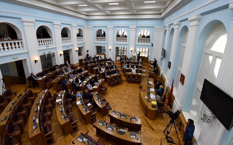 Nastavlja se politička kriza u Crnoj Gori, zbog spornog zakona najavljeni protesti