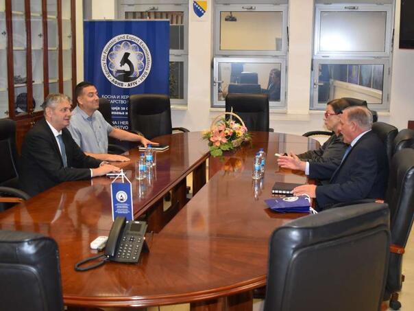 Nastavljaju se obučavanja uposlenika i opremanje laboratorija savremenom tehnologijom