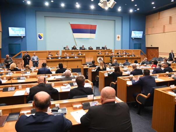 Nastavljena 12. redovna sjednica NSRS, raspravlja se o radu IRB RS