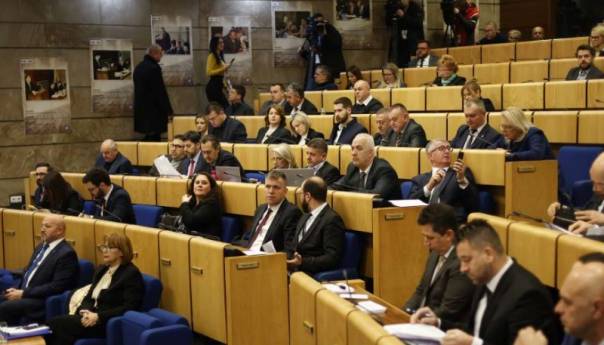 Nastavljena sjednica Predstavničkog doma Parlamenta FBiH