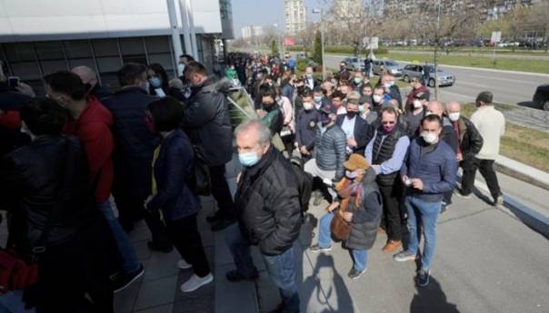 Nastavljena vakcinacija, najviše prijavljenih iz BiH, S. Makedonije i CG