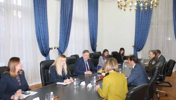 NATO aktivno podržava BiH u njenom reformskom procesu