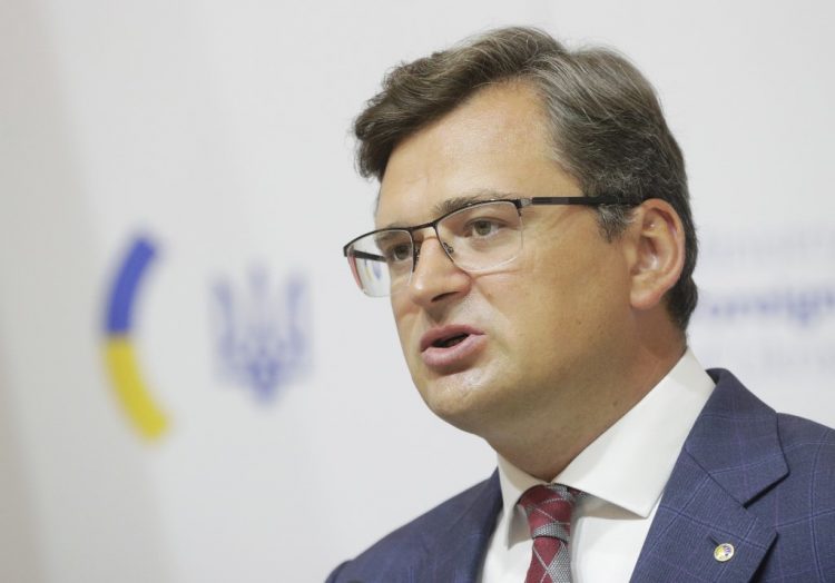 NATO bi trebao osnažiti vojnu saradnju s Ukrajinom