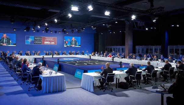 NATO: Dodik potkopava Dejton, spriječit ćemo rušenje OS BiH