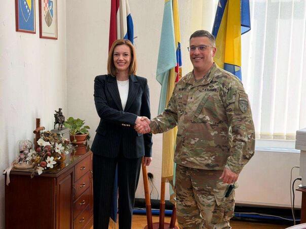 NATO nastavlja čuvati stabilnost i sigurnost BiH